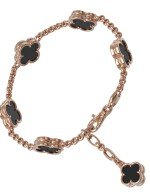 Браслет из золота c ониксом