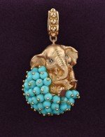 Подвеска из золота c эмалью и бирюзой