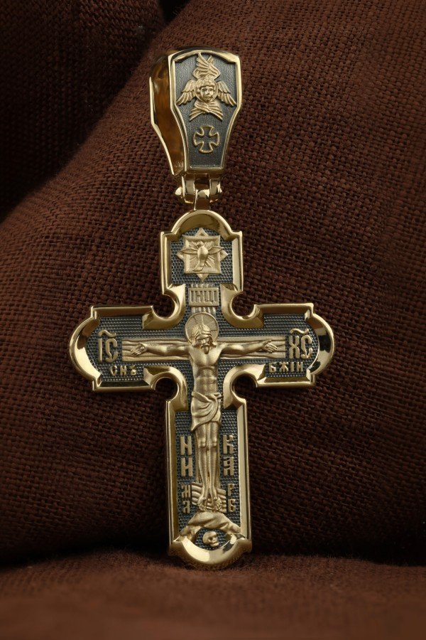 Крест из лимонного золота