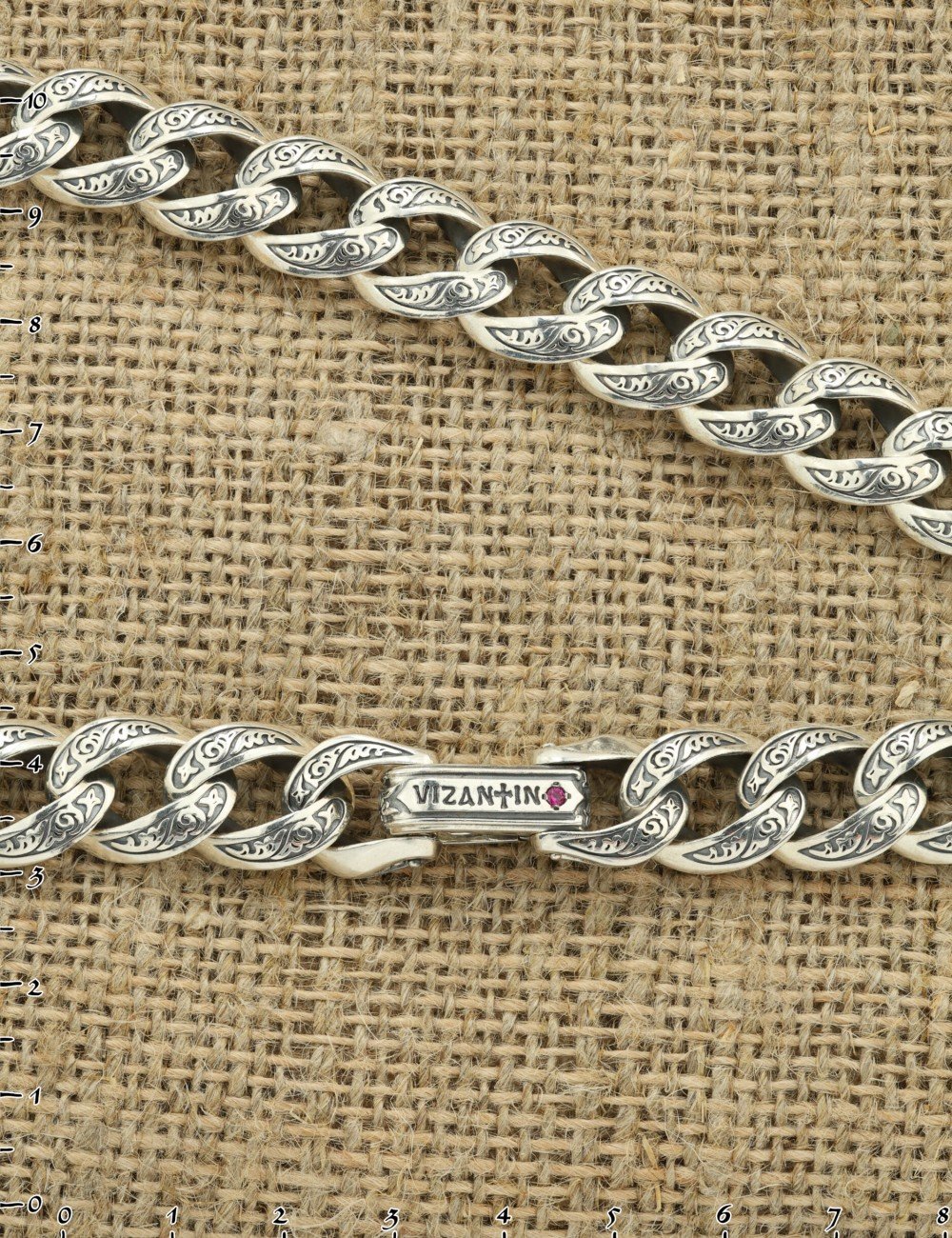 Цепь из серебра c рубином