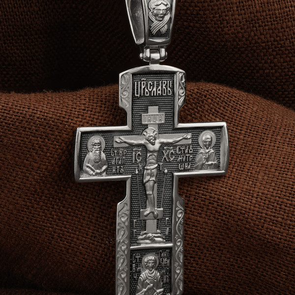 Крест из белого золота 585 пробы