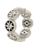 Кольцо из белого золота c бриллиантами, ониксом и перламутром