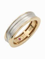 Кольцо из золота c рубином