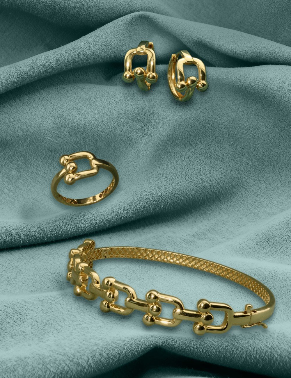 Кольцо из лимонного золота