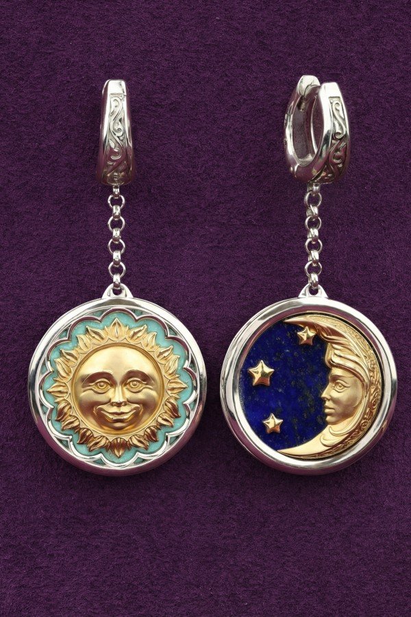 Серьги из белого золота c бирюзой и лазуритом