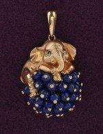 Подвеска из золота c эмалью и лазуритом