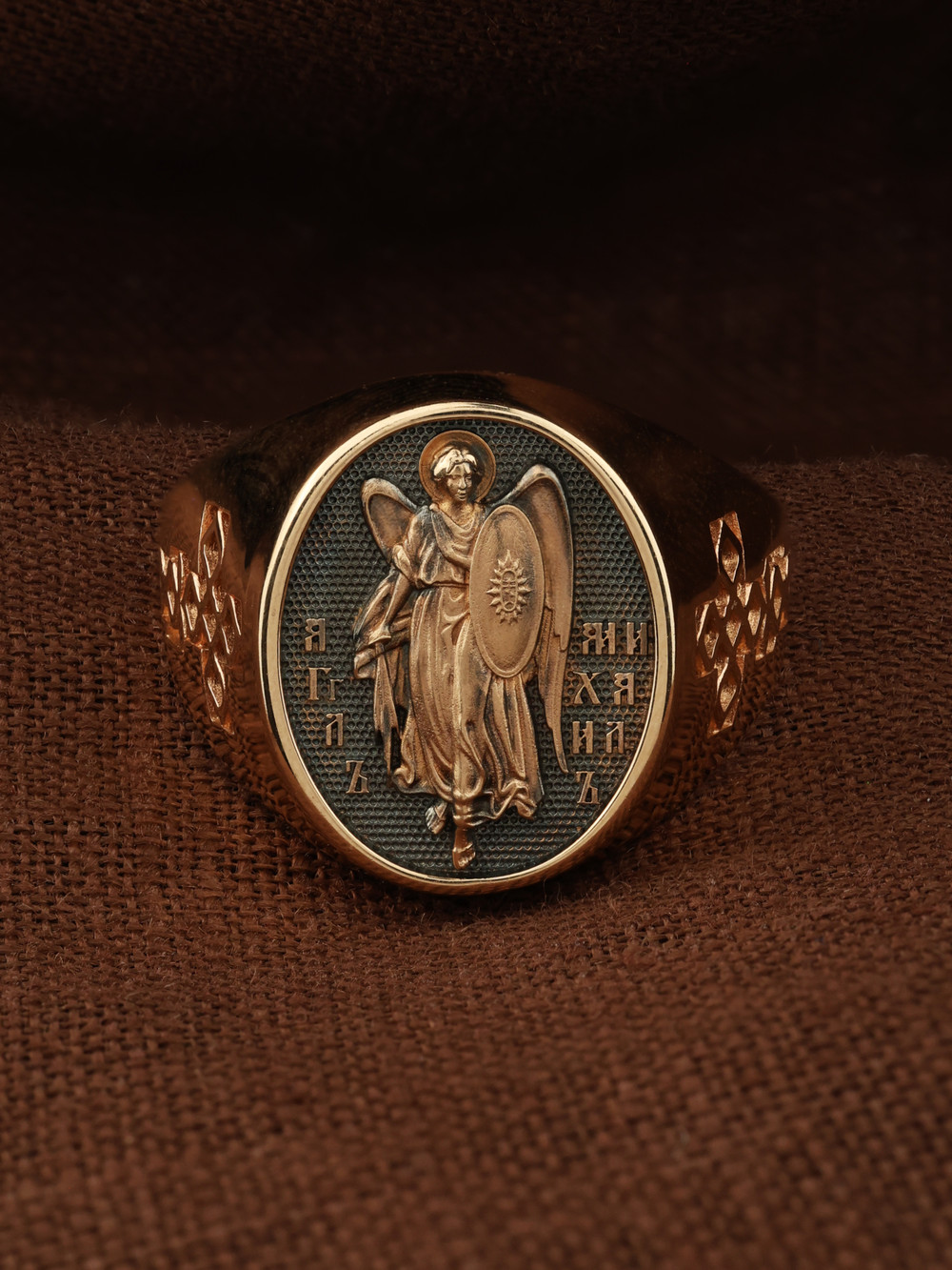 Кольцо из красного золота 585 пробы