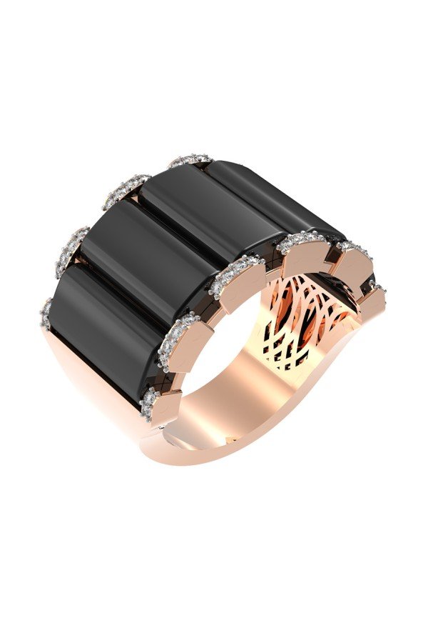 Кольцо из золота c бриллиантами и ониксом