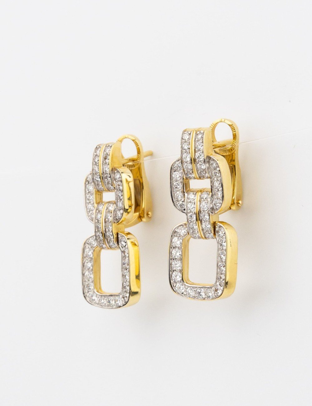 Серьги из лимонного золота c бриллиантами