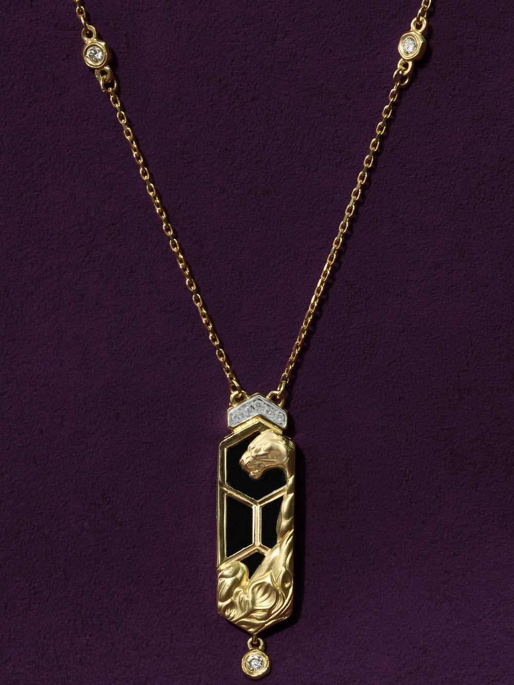 Колье из лимонного золота 585 пробы c бриллиантами и ониксом