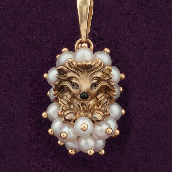 Подвеска из красного золота 585 пробы c эмалью и жемчугом