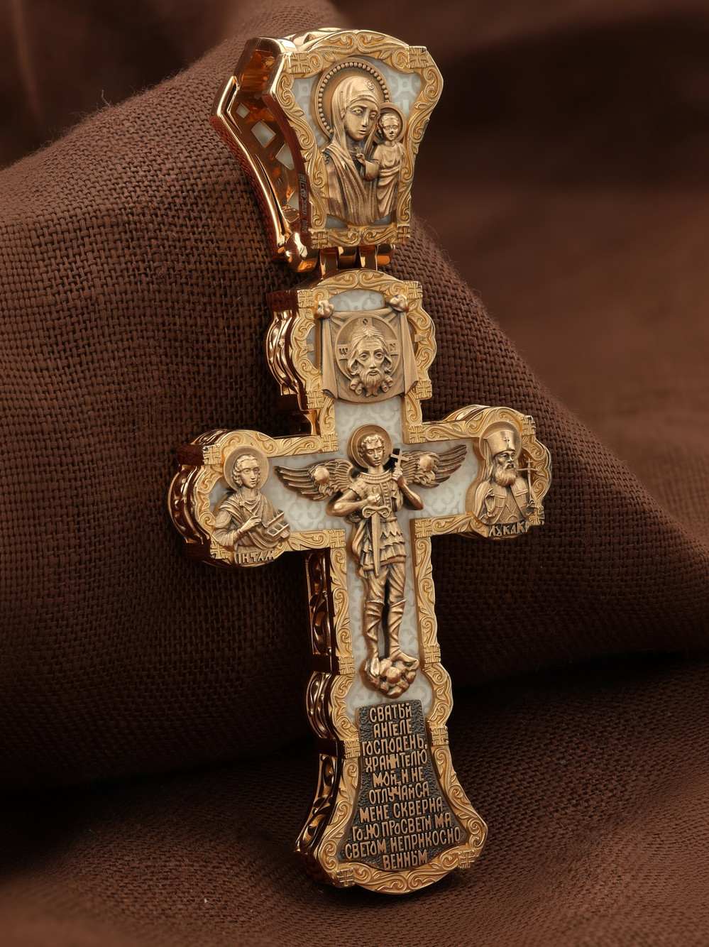 Крест из красного золота 585 пробы c бивнем мамонта