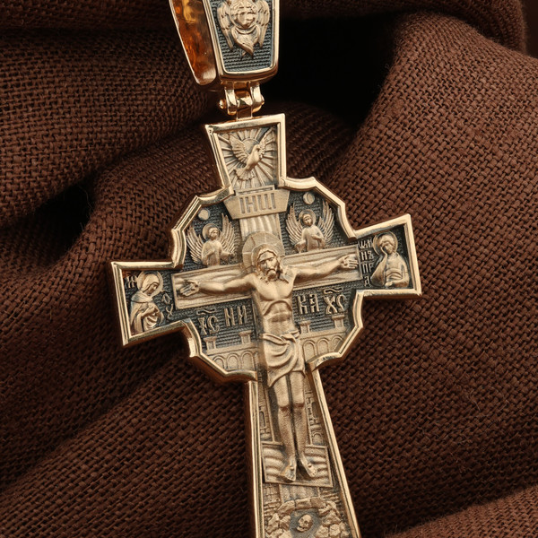 Крест из красного золота 585 пробы