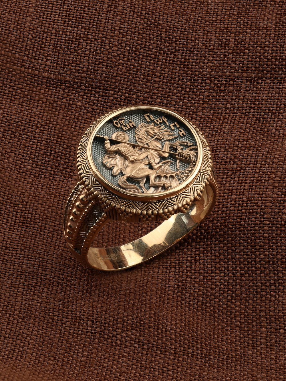 Кольцо из красного золота 585 пробы