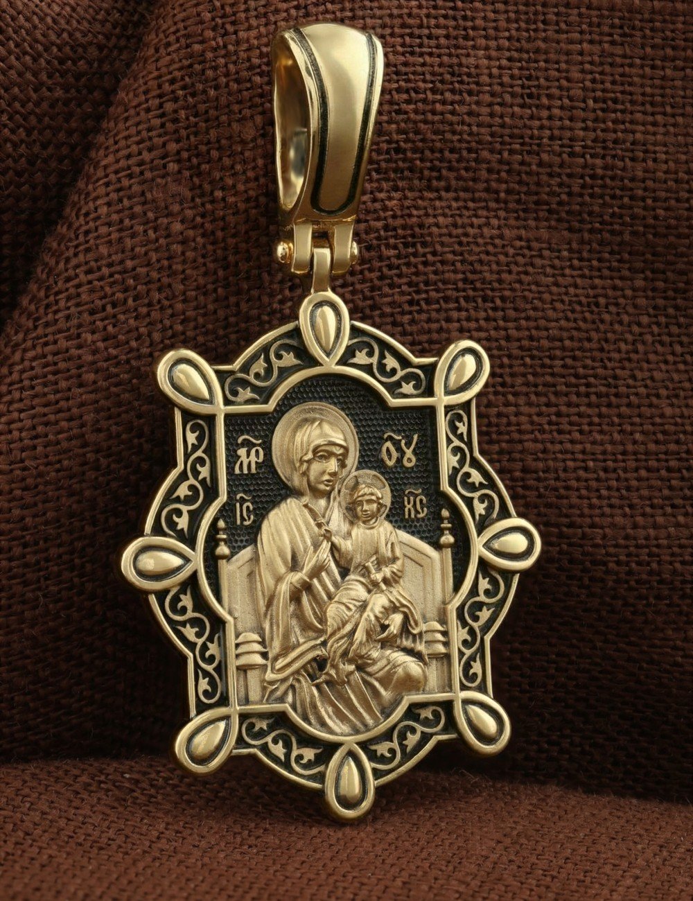 Образок из лимонного золота