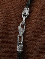 Гайтан из белого золота c кожаным шнурком