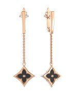 Серьги из золота c ониксом