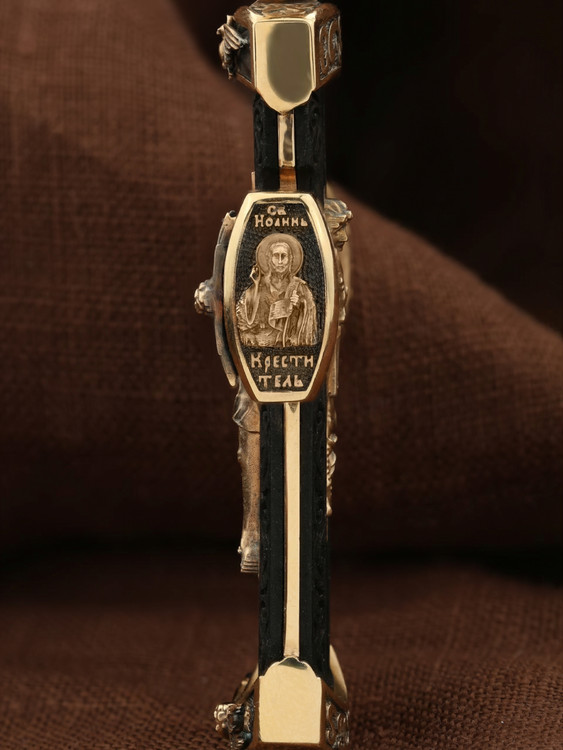 Крест из красного золота 585 пробы c эбеновым деревом