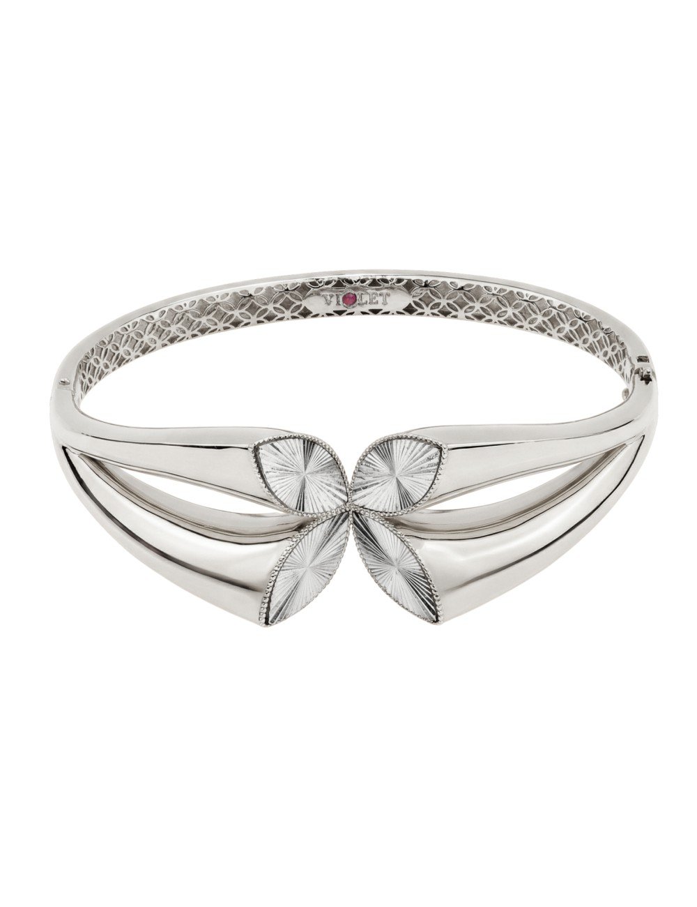 Браслет из белого золота c рубином