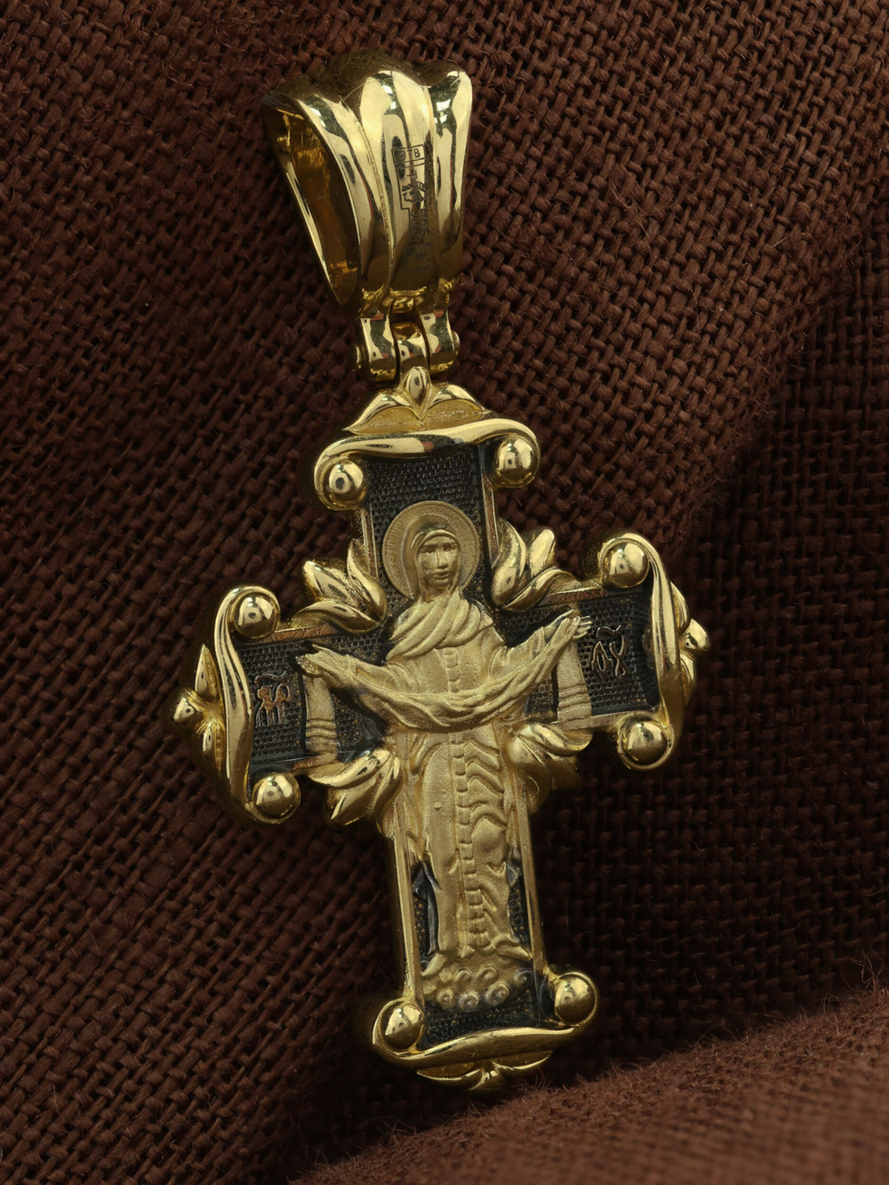 Крест из лимонного золота 585 пробы