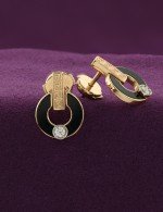 Серьги из золота c бриллиантами и ониксом