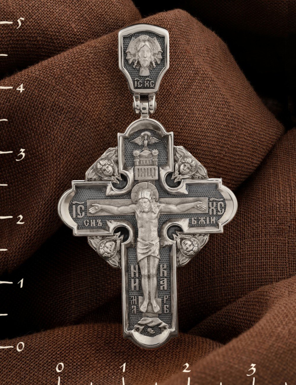 Крест из белого золота