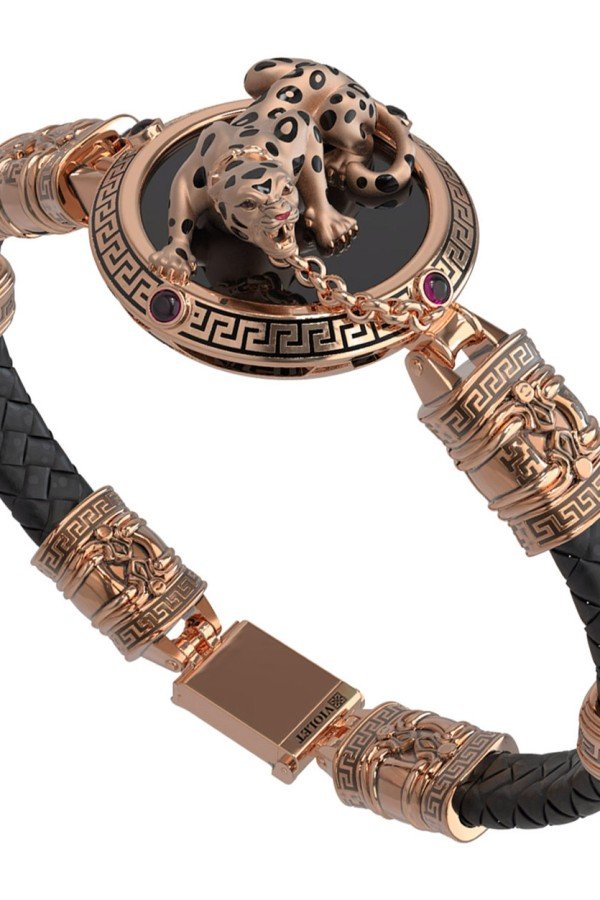 Браслет из золота c эмалью, шнурком, ониксом и рубином