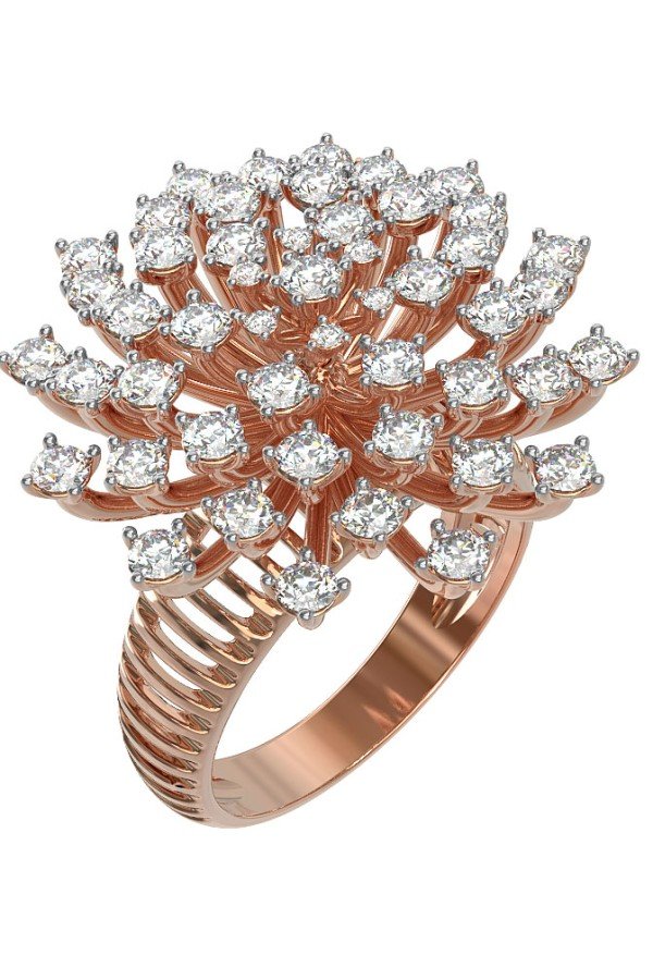 Кольцо из золота c бриллиантами