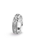 Кольцо из белого золота