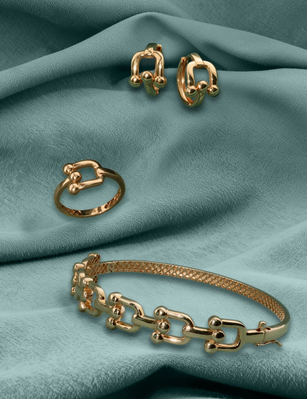 Кольцо из золота