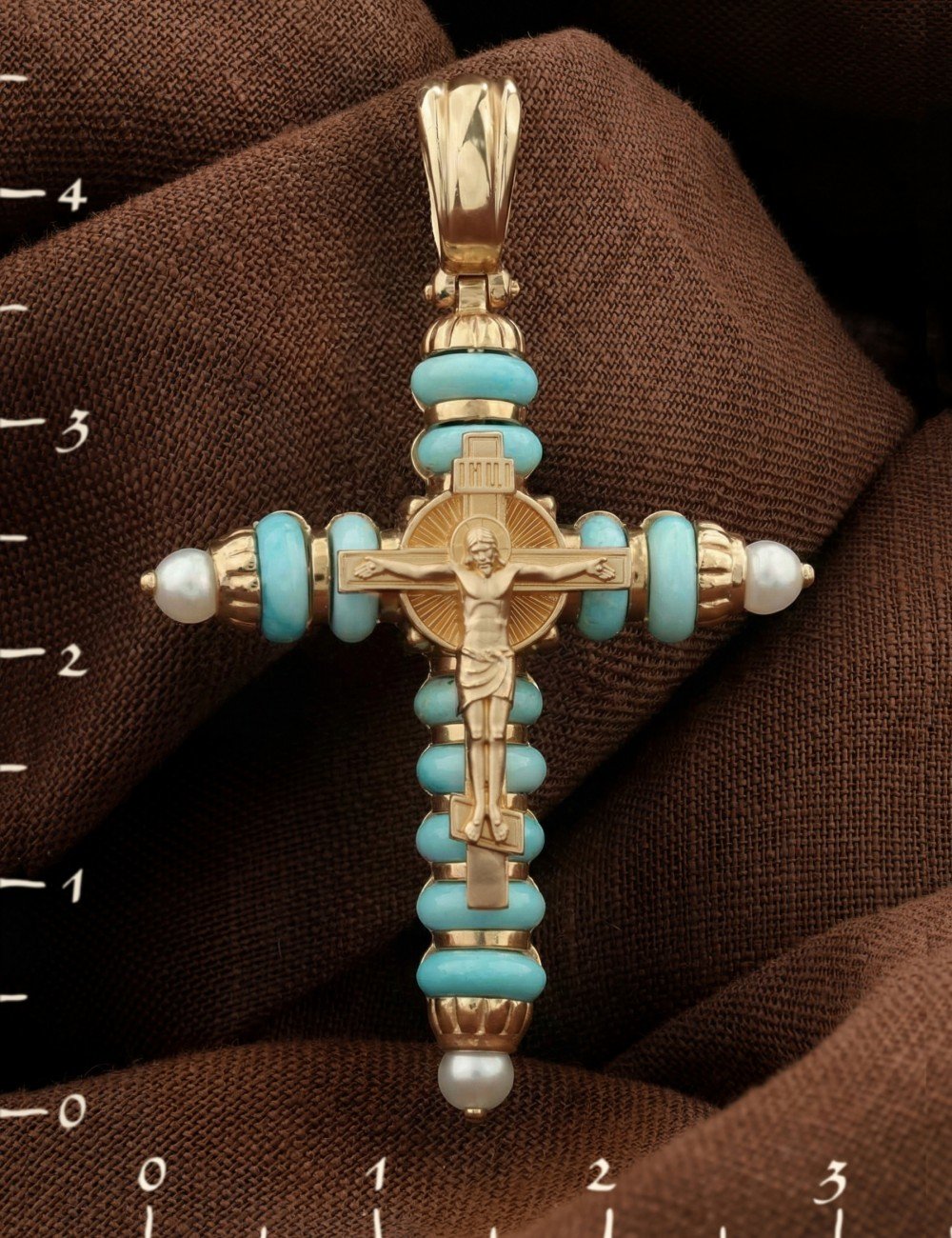 Крест из золота c жемчугом и бирюзой