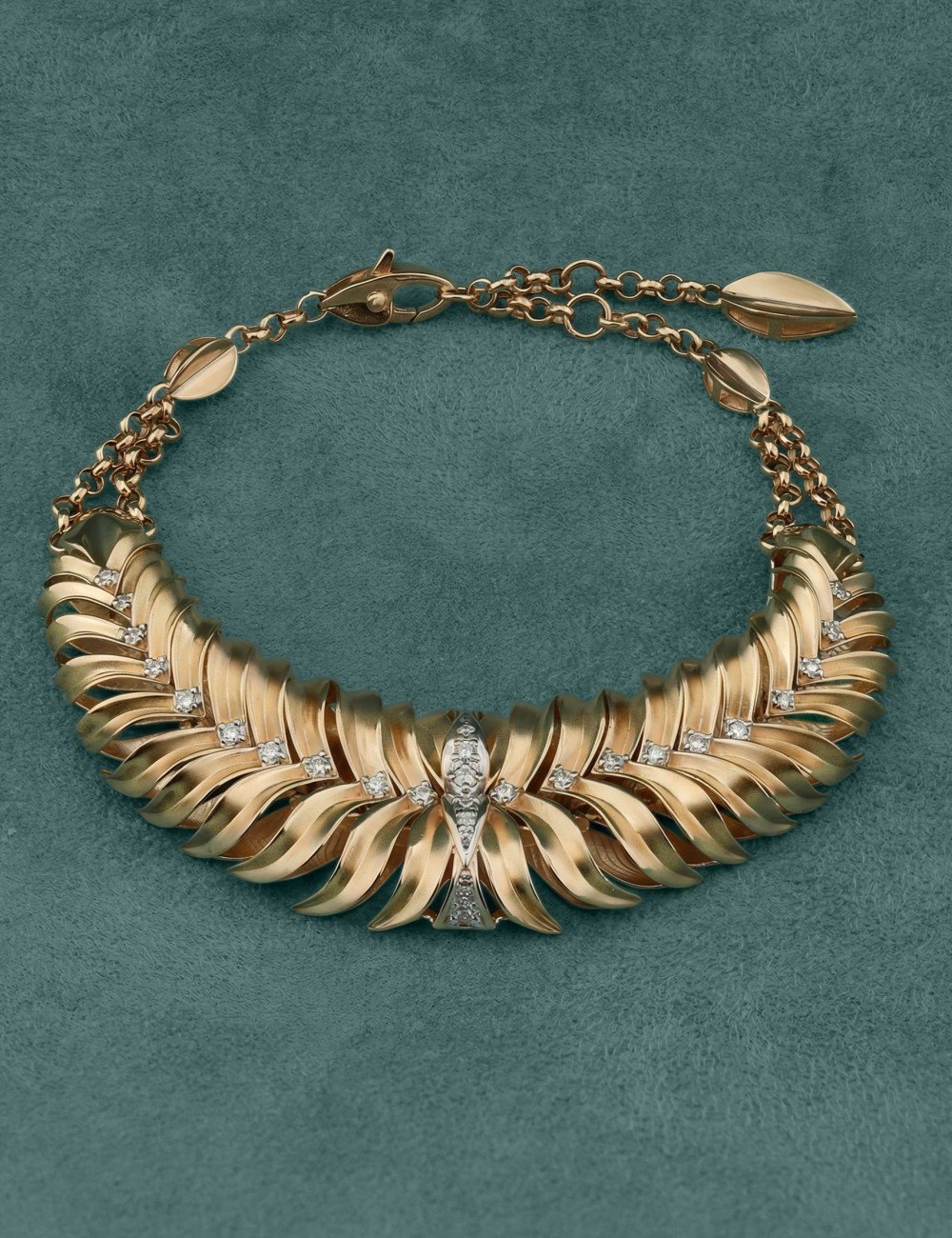 Браслет из золота c бриллиантами