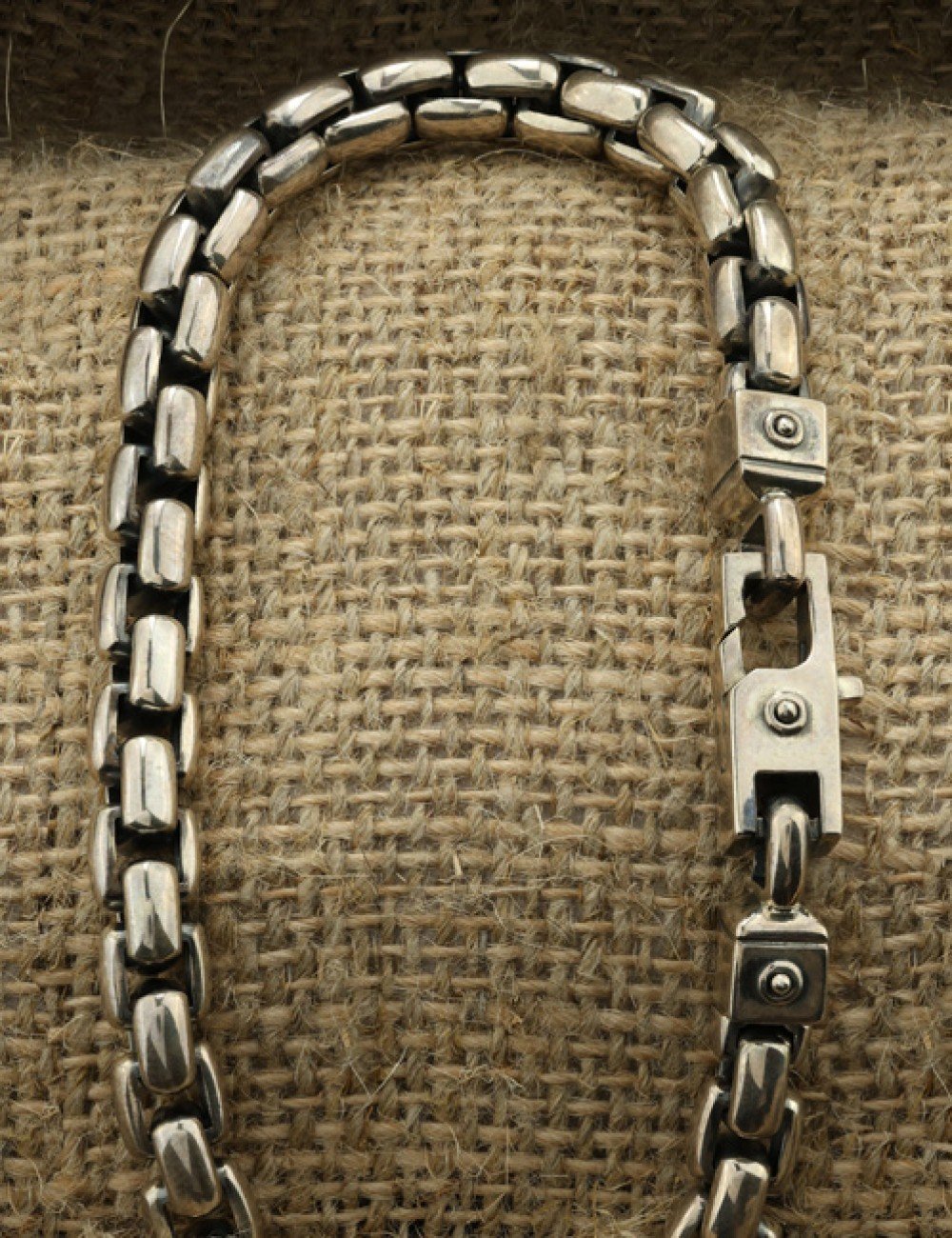 Браслет из серебра