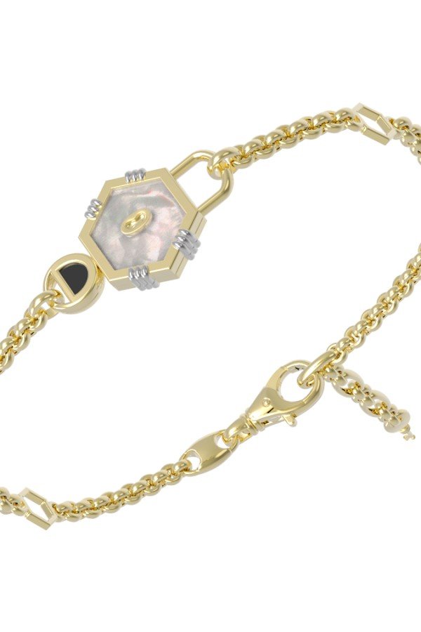 Браслет из лимонного золота c ониксом и перламутром