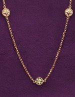 Колье из золота c бриллиантами, малахитом и перламутром