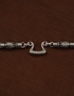 Цепь из белого золота c эмалью и эбеновым деревом