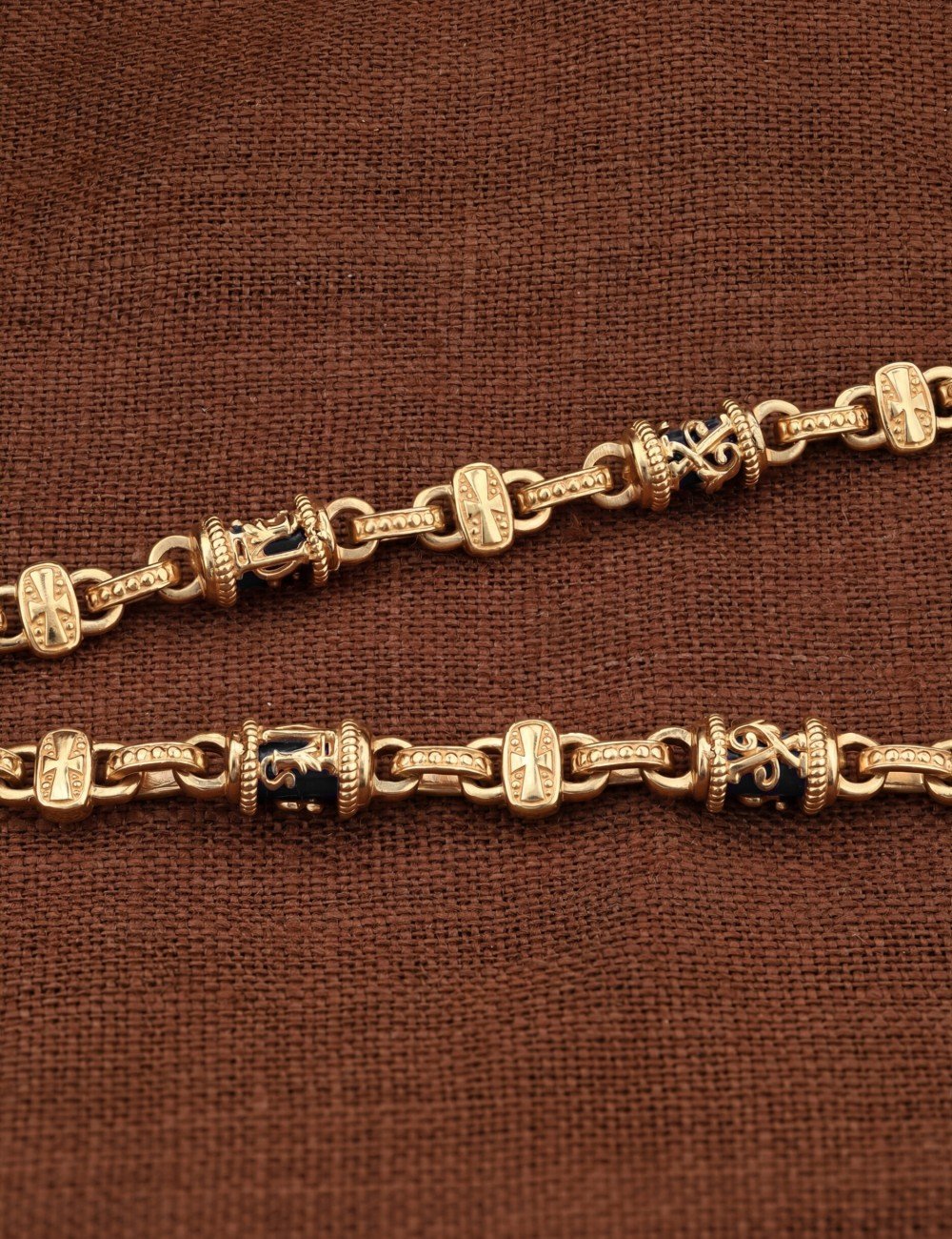 Цепь из золота c ониксом