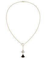 Колье из лимонного золота c бриллиантами, ониксом и перламутром