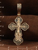Крест из золота