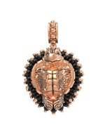 Подвеска из золота c эмалью и ониксом