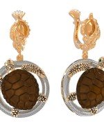 Серьги из золота c эмалью и железным деревом