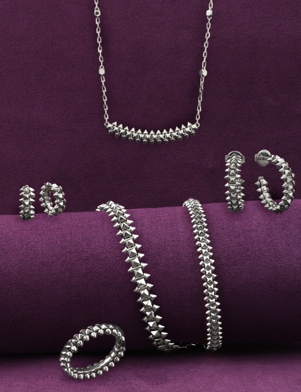 Кольцо из белого золота