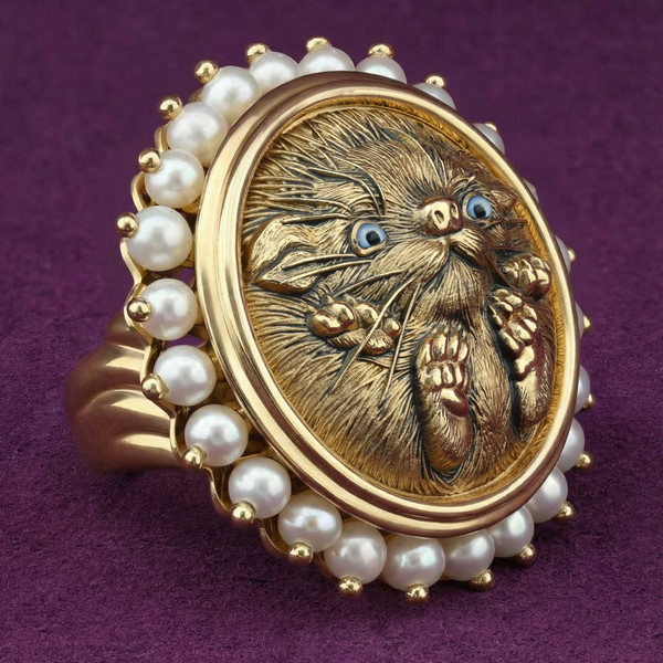 Кольцо из лимонного золота 585 пробы c эмалью и жемчугом