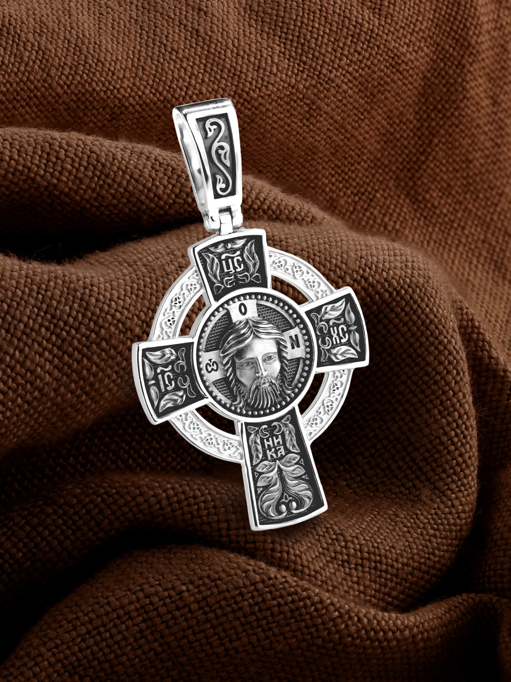 Крест из белого золота 585 пробы