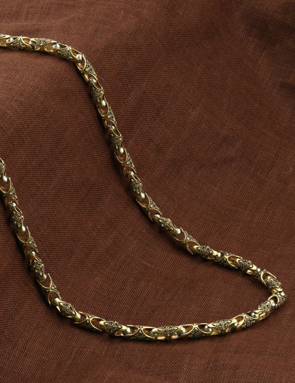 Цепь из лимонного золота