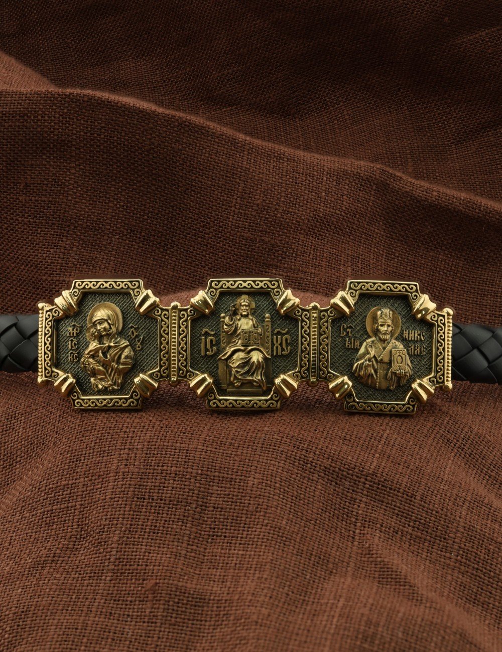 Браслет из лимонного золота c шнурком