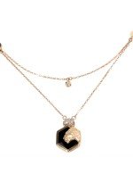 Колье из золота c бриллиантами и ониксом