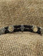 Браслет из серебра и золота c кожаным шнурком и ониксом