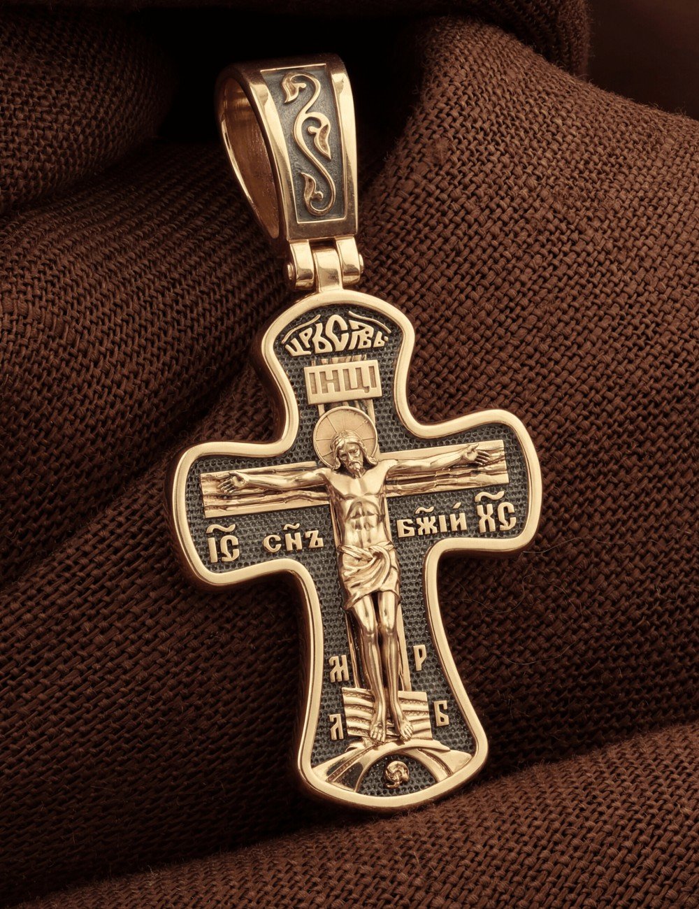 Крест из золота