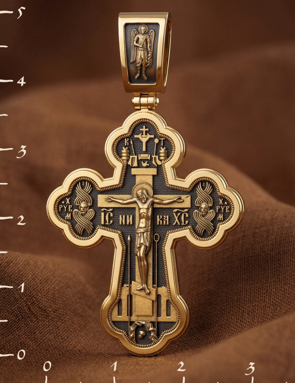 Крест из лимонного золота